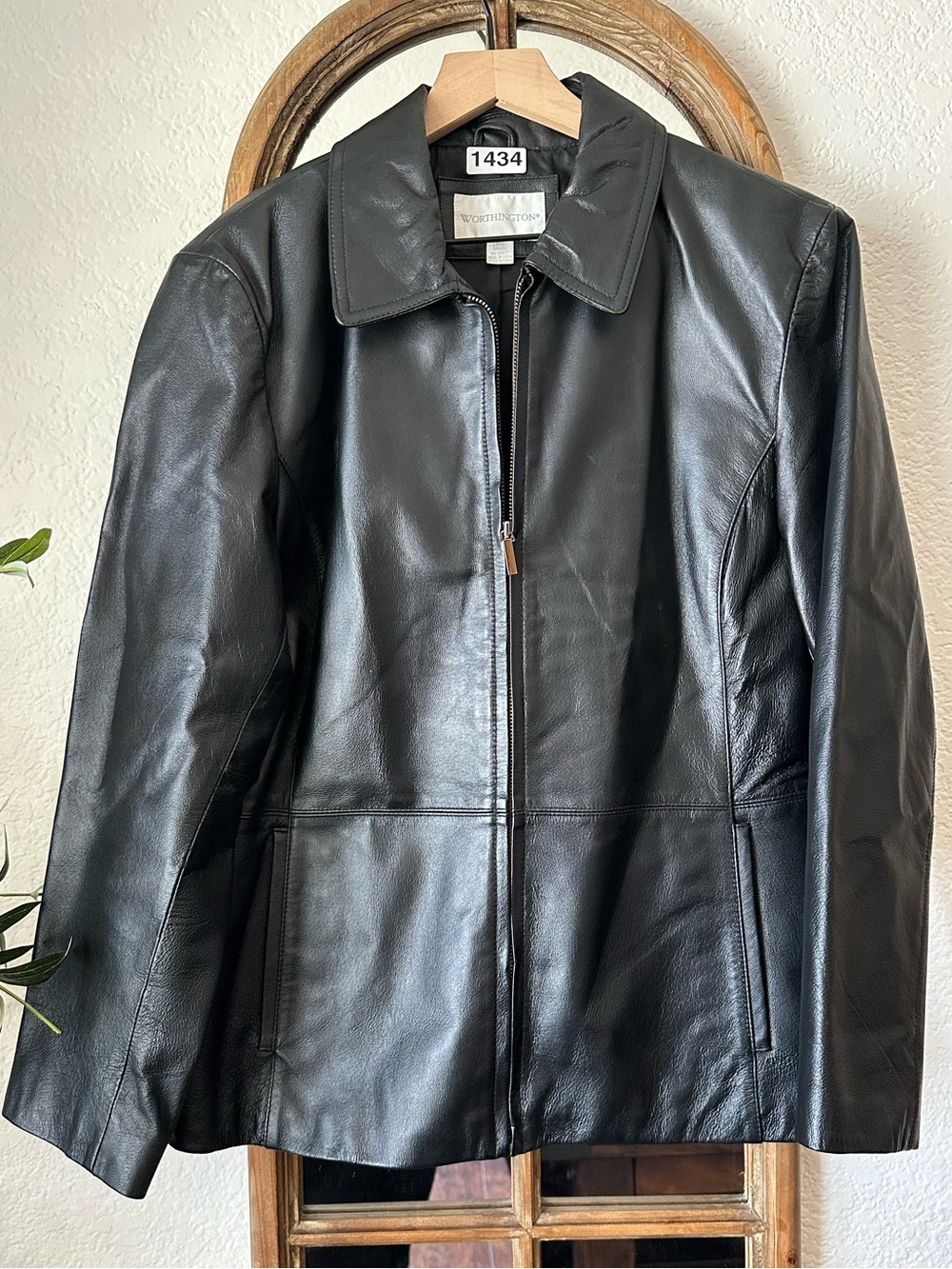 Worthington Genuine Leather Jacket Black Zip Front Tailored Blazer Coat Large - Picture 1 of 9